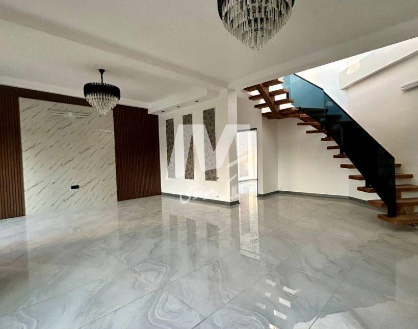 خرید ویلا مدرن منطقه جنگلی هراز آمل | 210 متر