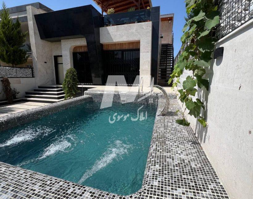 خرید ویلا همکف روف دار با استخر چهار فصل | 220 متر