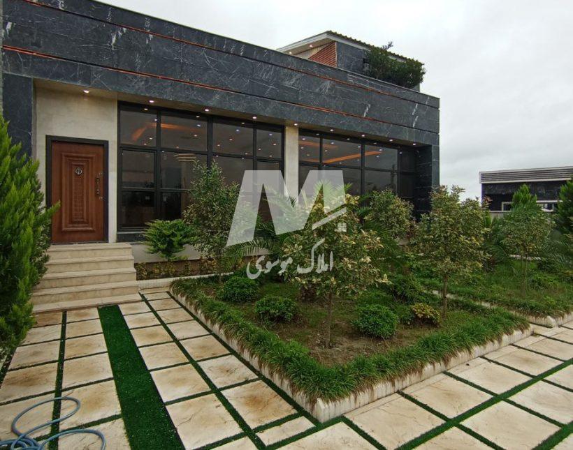 خرید ویلا همکف با روف گاردن ‌و شاه نشین منطقه جنگلی هراز آمل | 330 متر