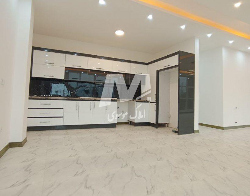 خرید ویلا همکف با روف گاردن ‌و شاه نشین منطقه جنگلی هراز آمل | 330 متر