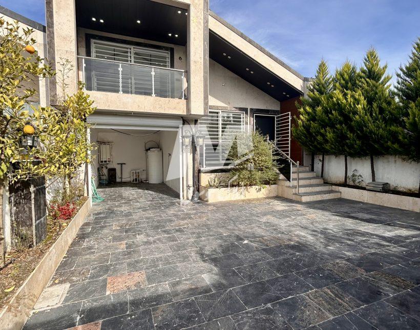 فروش ویلا نیم پیلوت خیلی خاص | 230 متر