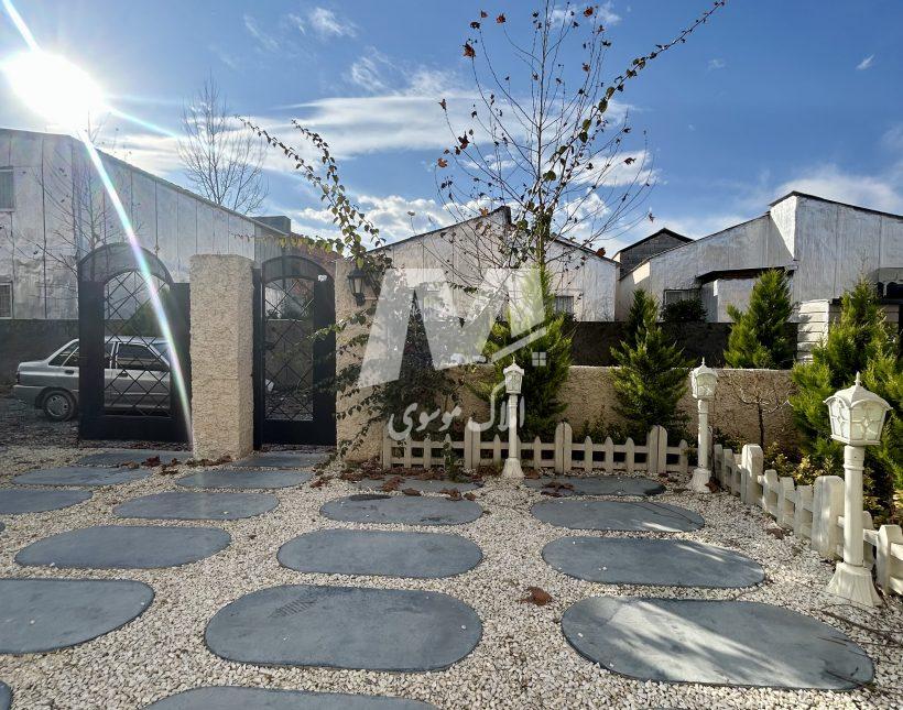 فروش ویلا نیم پیلوت فول مبله | 220 متر