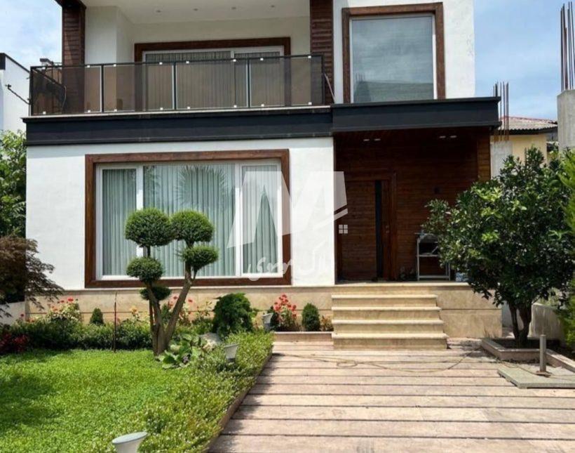 خرید ویلا در رویان 300 متری مبله با سند عرصه و عیان | 300 متر