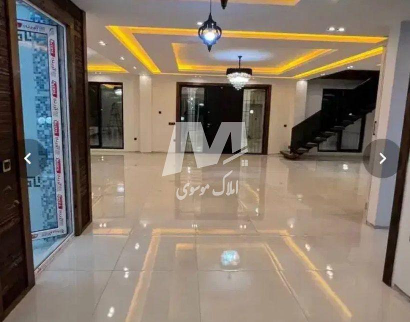 خرید ویلا در رویان ۶۰۰ متری کاخ ویلا با استخر و جکوزی سند دار | ۶۰۰ متر