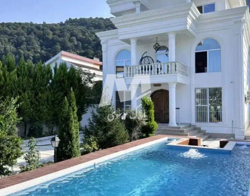 خرید ویلا در نور ۴۵۰ متری با استخر ویوی جنگل و سند عرصه و عیان | ۴۵۰ متر