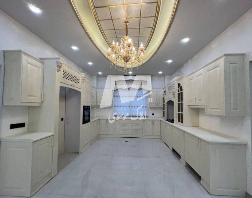 خرید ویلا در نوشهر ۱۰۰۰ متری کاخ ویلا با استخر سند دار | ۱۰۰۰۰ متر