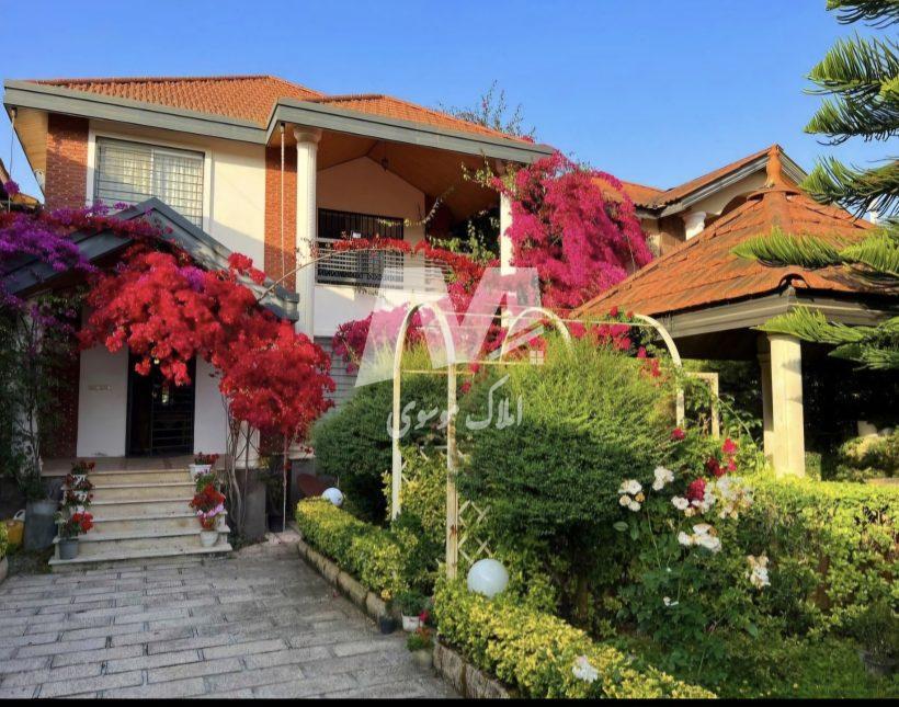 فروش ویلا باغ ۳۵۰ متری با جواز ساخت سند دار نوشهر | ۳۵۰ متر