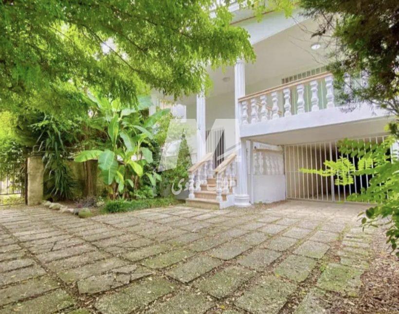 فروش ویلای طرح دوبلکس ۲۵۰ متری سند دار جنگلی نور | ۲۵۰ متر