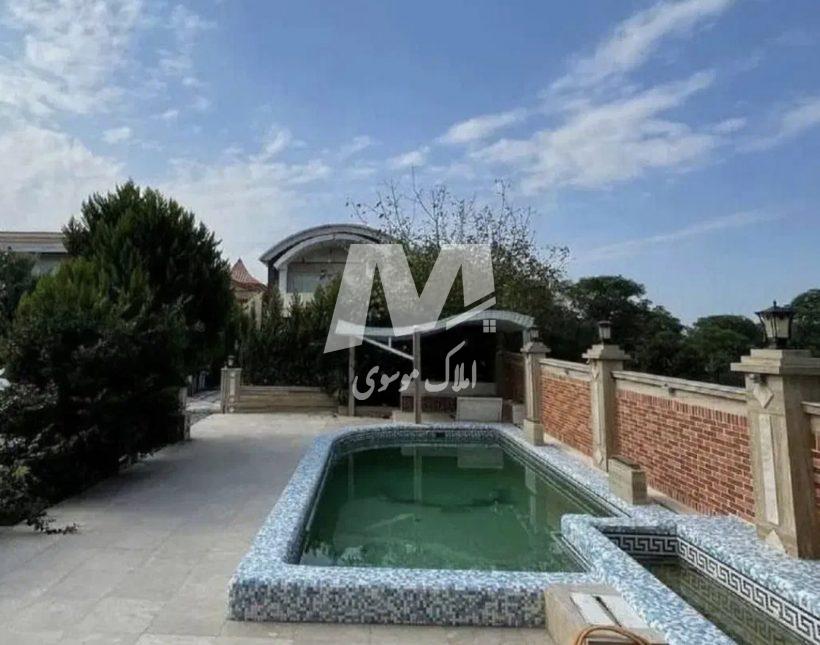 خرید ویلای ۳۳۰ متری دوبلکس با استخر و مدارک کامل | ۳۳۰ متر