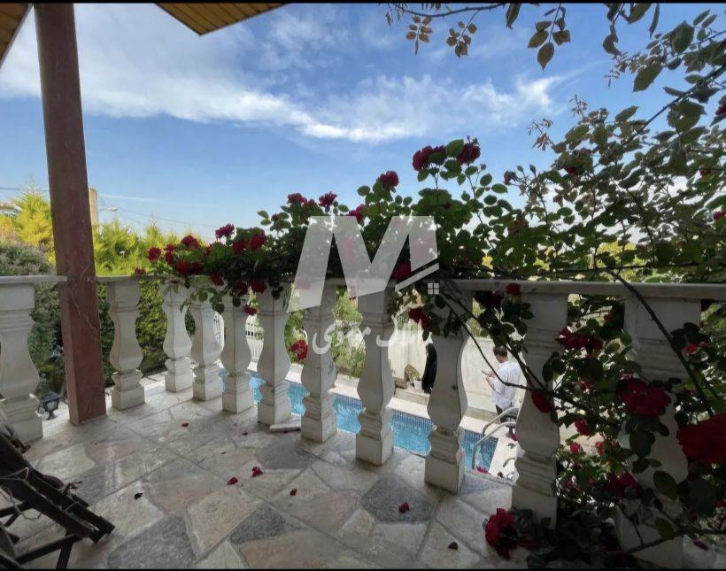 فروش ویلای ۲۳۰ متری سند دار با استخر جنگلی نور | ۲۳۰ متر