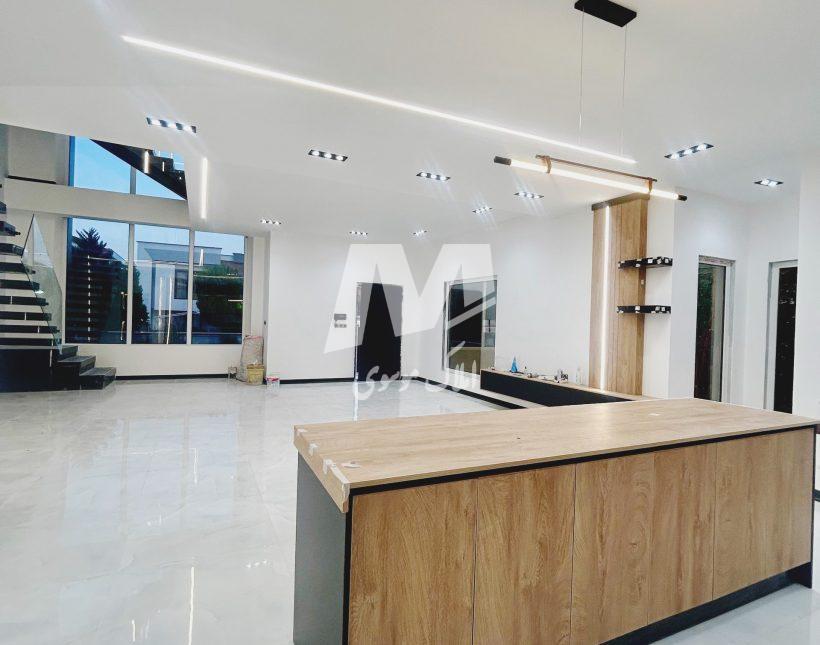 فروش ویلا تریپلکس شیشه ای امیرآباد | 270 متر