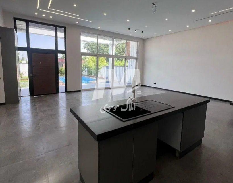 خرید ویلا مدرن ۳۵۰ متری استخردار شهرک برند جنگلی نور | ۳۵۰ متر