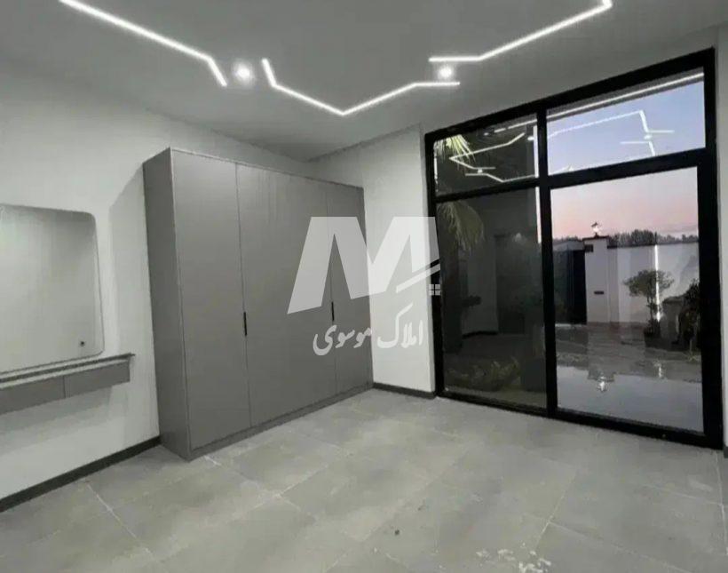 فروش ویژه ویلا فلت استخردار ۲۵۰ متری سند تک برگ شهرکی | ۲۵۰ متر