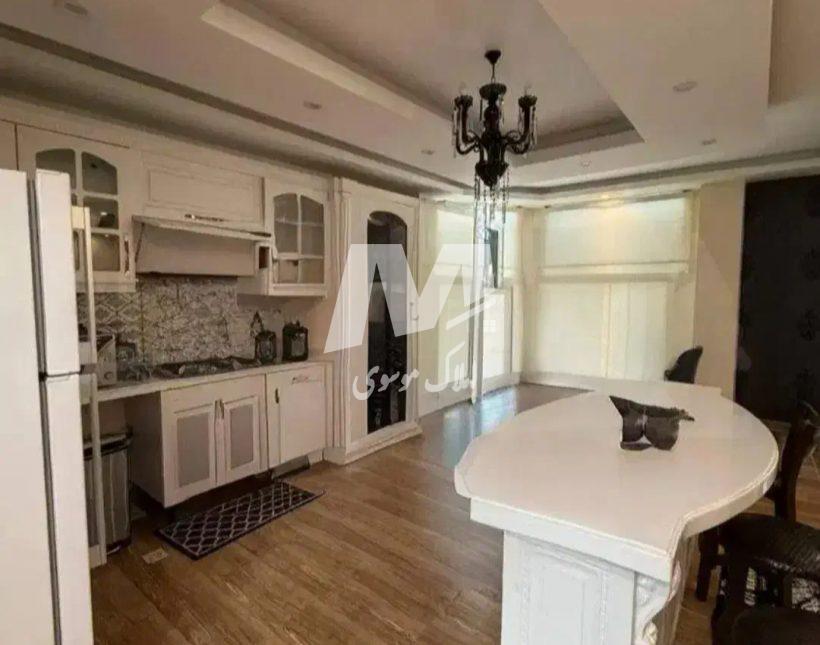 خرید ویلا باغ انگلیسی ۵۰۰ متری فول مبله استخر دار شهرک برند نور | ۵۰۰ متر