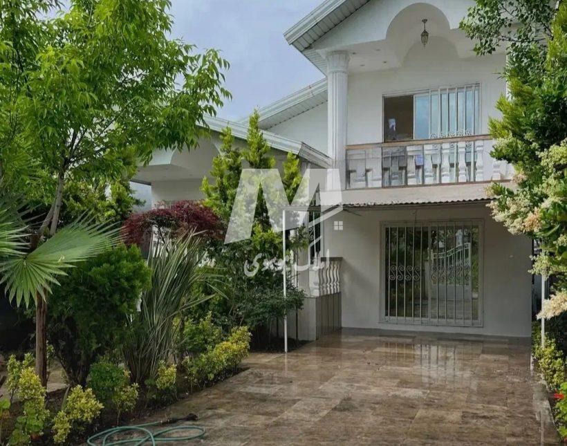 فروش ویلا ۲۵۰ متری سند دار شهرکی نعمت آباد چمستان | ۲۵۰ متر