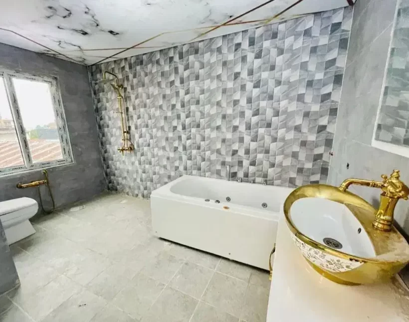 فروش کاخ ویلا ۶۰۰ متری فول امکانات منطقه سعادت آباد چمستان | 600 متر