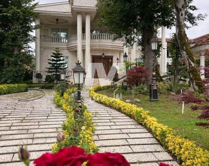 خرید ویلا باغ ۷۰۰ متری نما کلاسیک منطقه نور | 700 متر