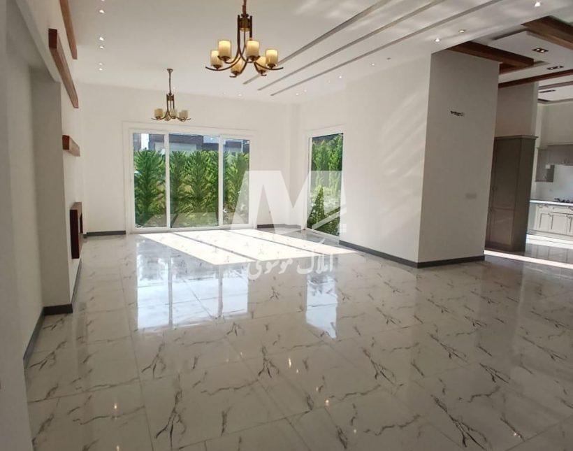 فروش ویلای ۳۳۰ متری استخر و جکوزی با مدارک رویان | ۳۳۰ متر