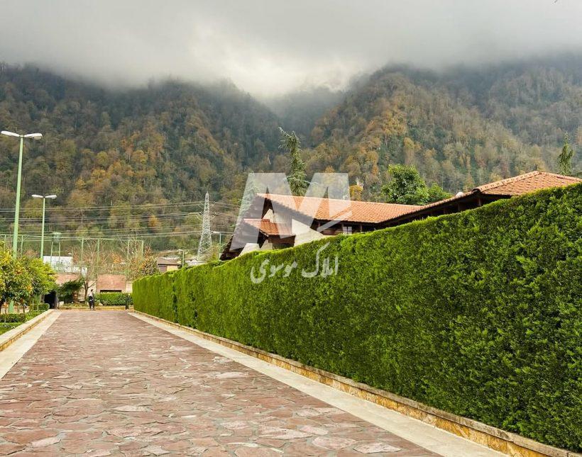خرید ویلا باغ ۷۰۰ متری مبله شهرک برند و هکتاری چلک نوشهر | 700 متر