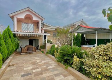 فروش فوری ویلا باغ ۳۵۰ متری مبله کامل سند دار | ۳۵۰ متر