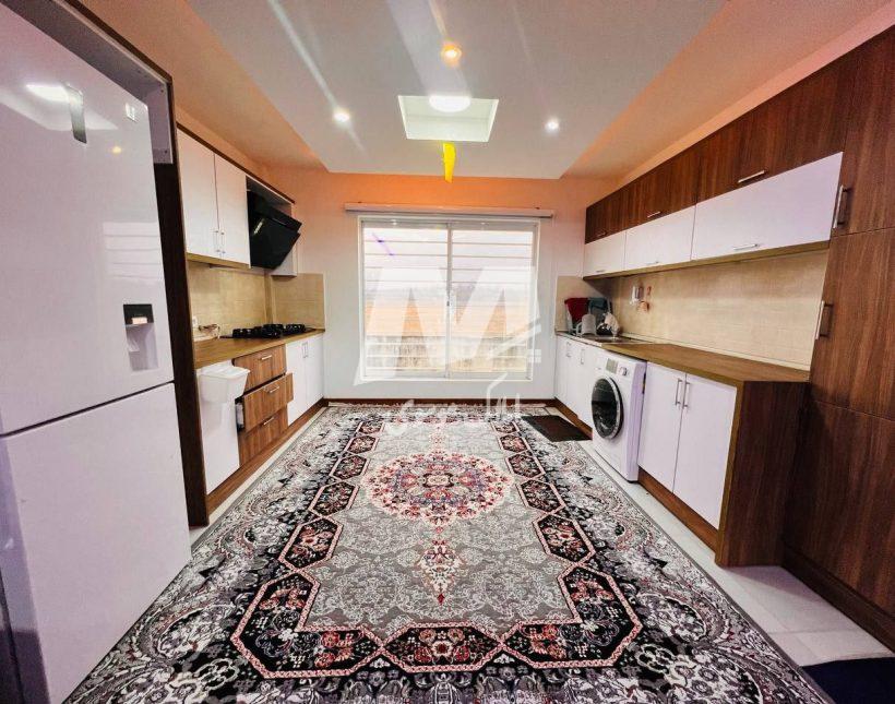 فروش باغ ویلا نیم پیلوت ۳۰۰ متری سند دار سرسبز شمال | ۳۰۰ متر