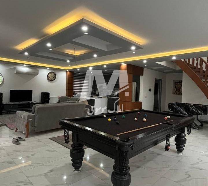 خرید ویلا نما کلاسیک استخردار 800 متری منطقه برند سعادت آباد | 800 متر