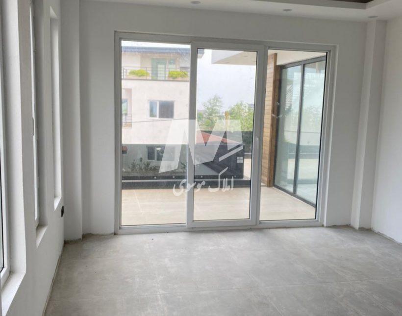 خرید ویلا دوبلکس مدرن استخردار منطقه برند رویان | 310 متر