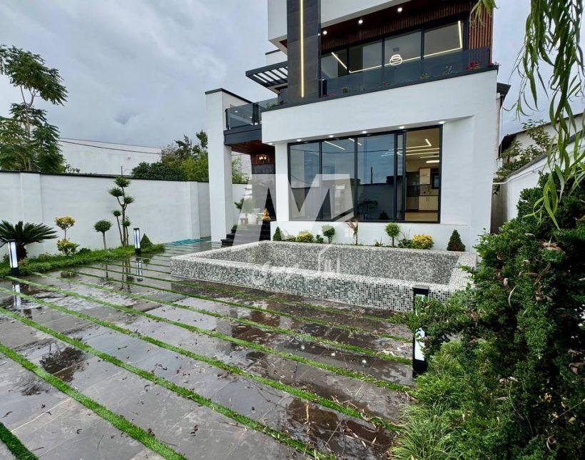 خرید ویلای دوبلکس مدرن با استخر روباز در نور گنجیاب | ۴۰۰ متر