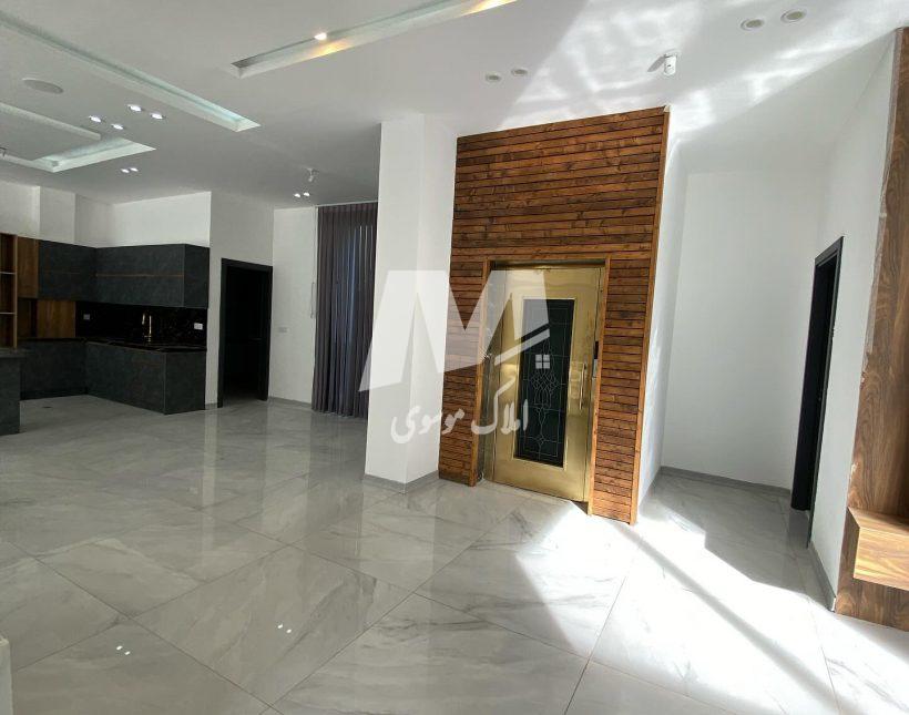 خرید ویلا مدرن تریبلکس شهرکی قطعه ۱ جنگل در چلندر نوشهر | ۴۰۰ متر