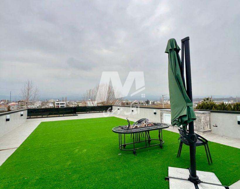 فروش ویلا نور دوبلکس سند دار استخر و جکوزی روی روف | 300 متر