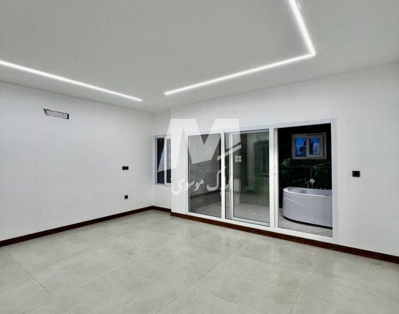 فروش ویلا نور دوبلکس سند دار استخر و جکوزی روی روف | 300 متر