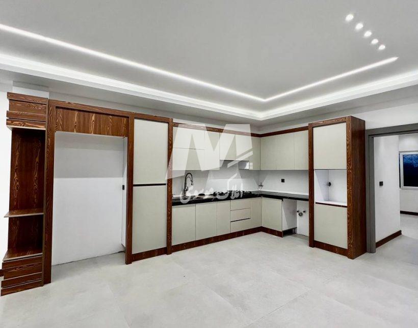 فروش ویلا نور دوبلکس سند دار استخر و جکوزی روی روف | 300 متر