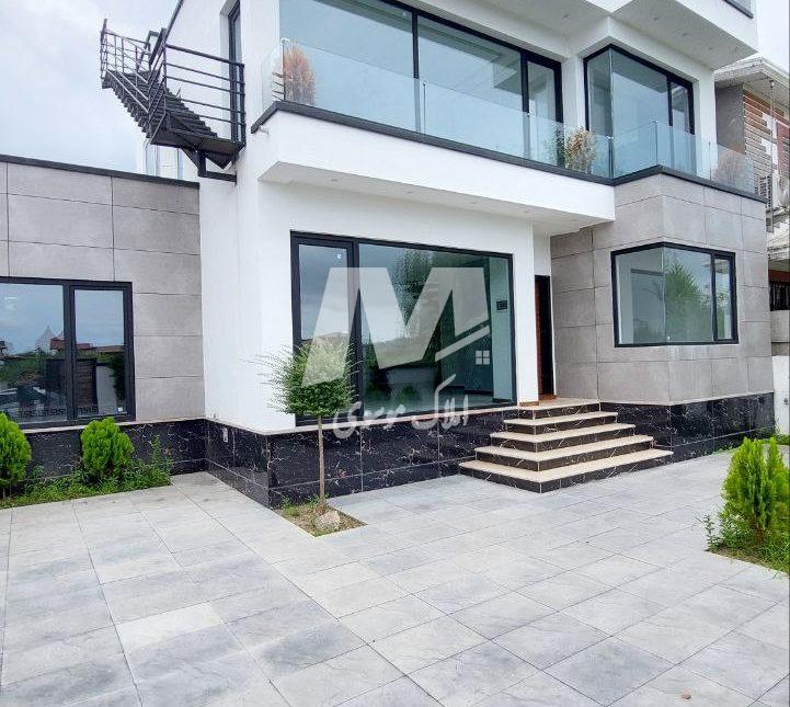 خرید ویلا نور الیمالات سند دار استخر سرپوشیده | ۲۳۰ متر