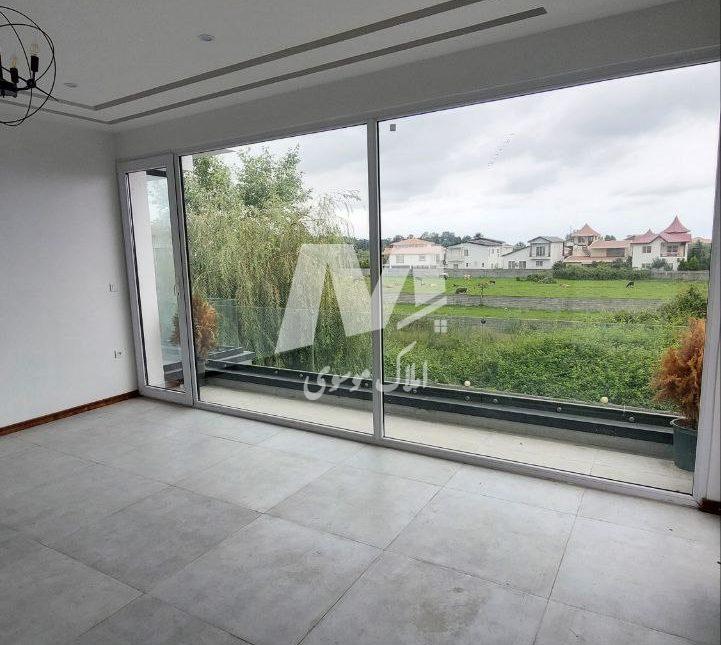 خرید ویلا نور الیمالات سند دار استخر سرپوشیده | ۲۳۰ متر