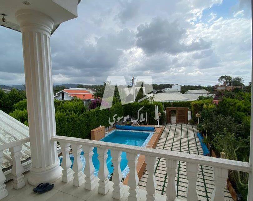 خرید ویلا نیم پیلوت مدرن استخردار با متریال درجه یک | 350 متر