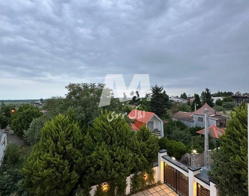 خرید ویلا نوساز مدرن نوشهر منطقه امیررود مدارک کامل | 350 متر