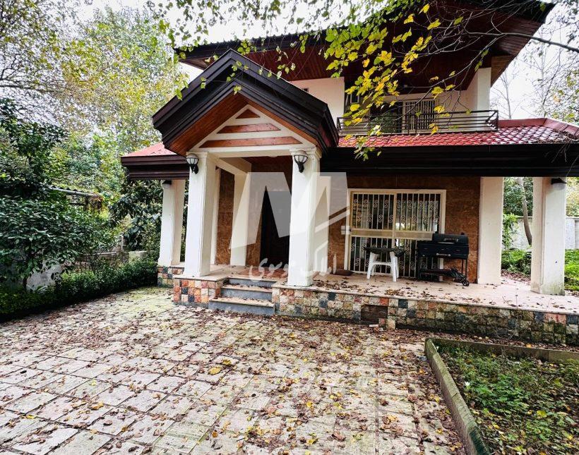 خرید ویلا باغ ۳۵۰ متری شهرکی در نعمت‌آباد چمستان | ۳۰۰ متر