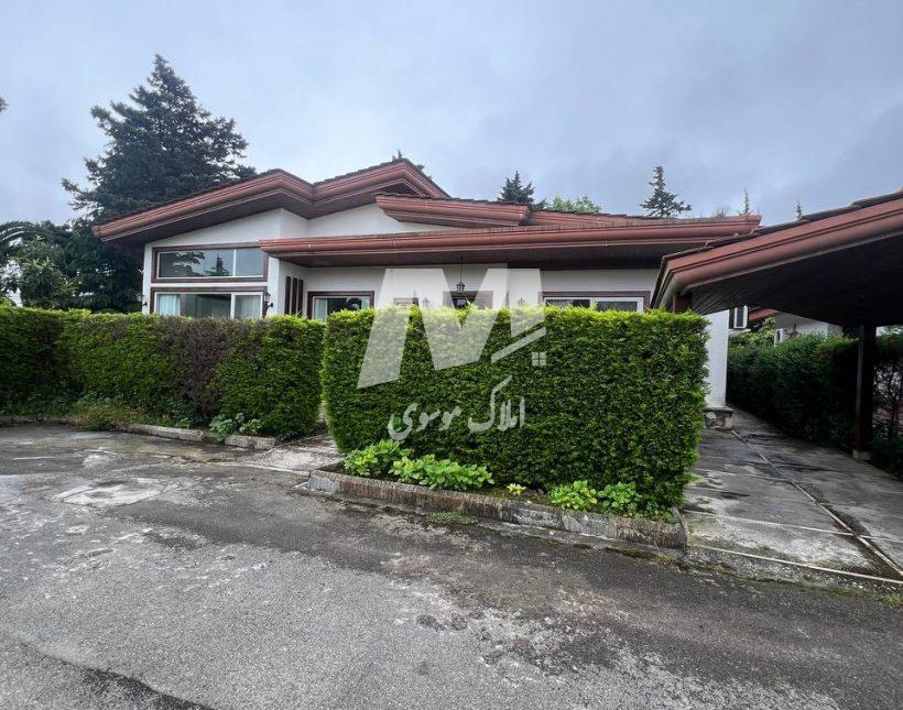 خرید باغ ویلای ۷۰۰ متری شهرک هکتاری در سیاهرود رویان | ۷۰۰ متر