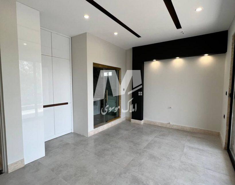 فروش ویلا تریبکلس مدرن استخر داخلی و جکوزی مدارک کامل | 300 متر