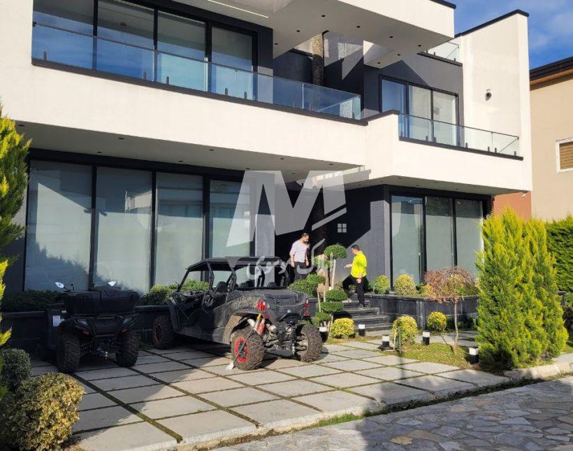 خرید ویلا دوبلکس مدرن استخردار نوشهر چلندر | 400 متر