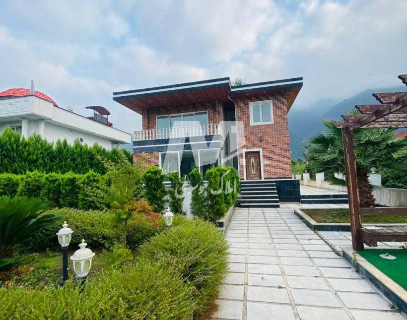 خرید باغ ویلای ۶۰۰ متری قطعه ۱ جنگل شهرکی در چلندر نوشهر | ۶۰۰ متر