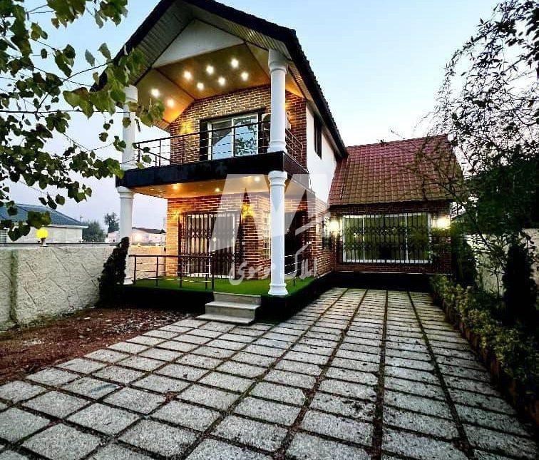 خرید ویلا نیم پیلوت جنگلی تاپ لوکیشن چمستان سند شش دانگ | 250 متر