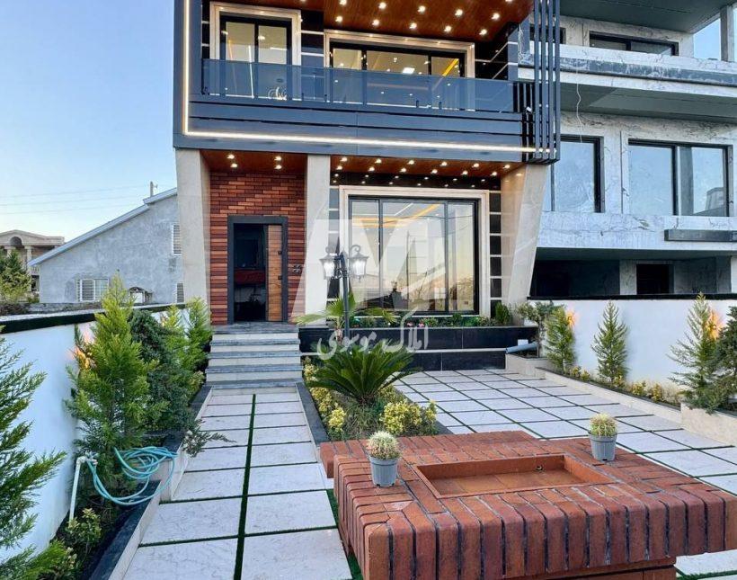 خرید ویلا در چمستان ۲۵۰ متر با استخر منطقه جنگلی نعمت آباد | ۲۵۰ متر