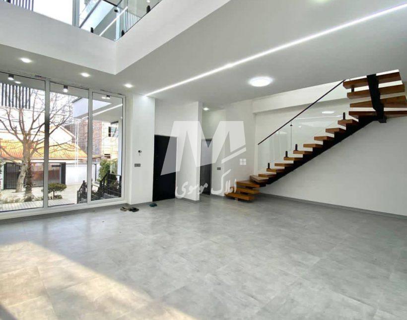 خرید ویلا تریبلکس مدرن روف دار آپادانا چمستان | ۳۵۰ متر