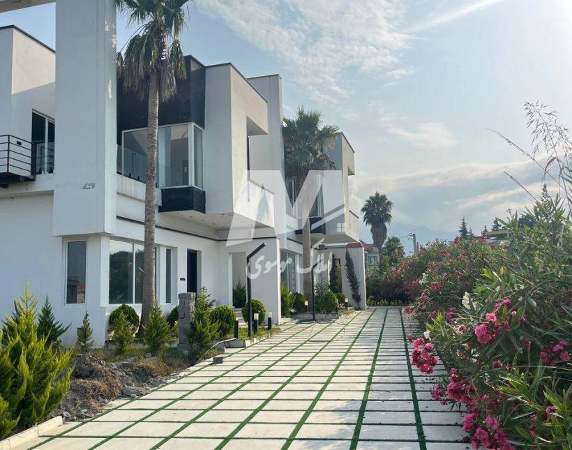 خرید ویلای دوبلکس مدرن قطعه ۱ جنگل در سعادت‌آباد چمستان | ۳۰۰ متر