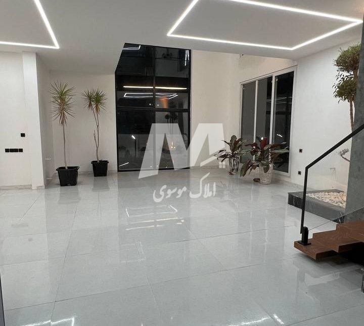 خرید ویلای مدرن ۳۰۰ متری با استخر روباز در امیر آباد چمستان | ۳۰۰ متر