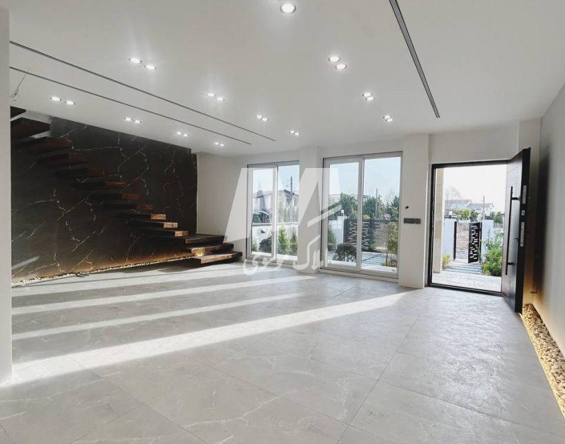 خرید ویلای دوبلکس روف دار امیر آباد | ۲۰۰ متر