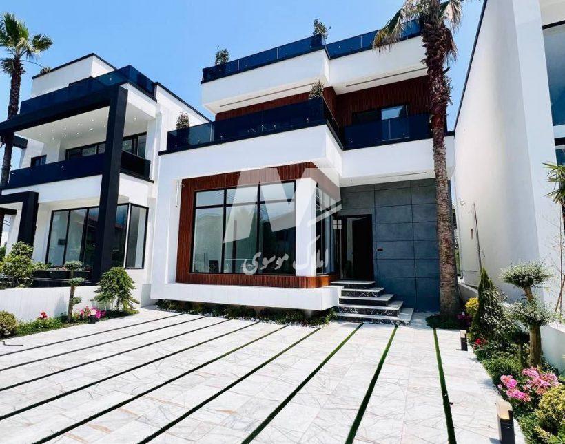 خرید ویلای مدرن نوشهر محدوده چلندر | ۳۰۰ متر