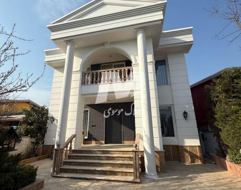 خرید ویلا استخر دار دوبلکس در نور | ۳۳۰ متر