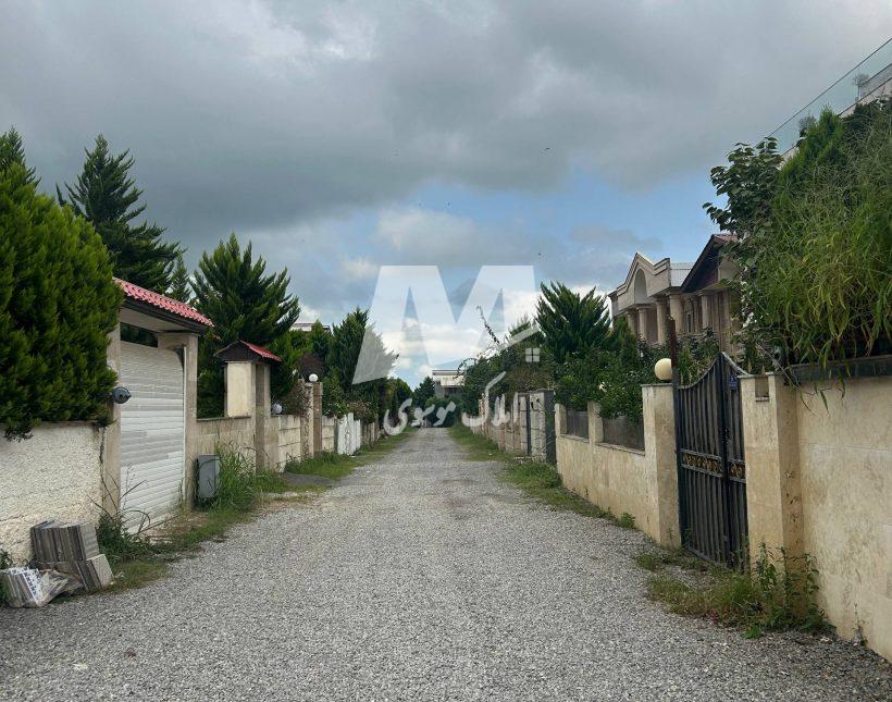 خرید ویلا نیم پیلوت فول فرنیش | 240 متر